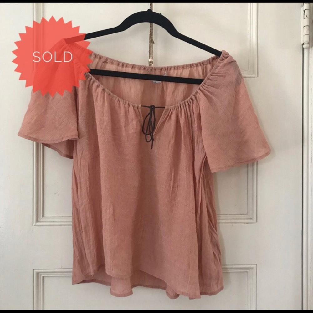 Forever 21 Peach Flowy Shirt / Peach Blouse